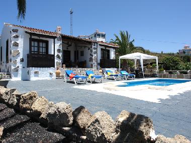 Holiday House in Arona (Teneriffa) or holiday homes and vacation rentals