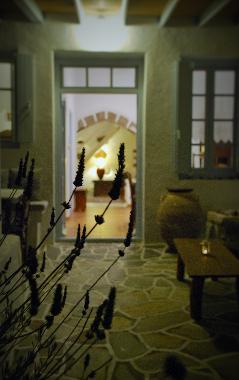 Holiday House in MILOS (Kyklades) or holiday homes and vacation rentals