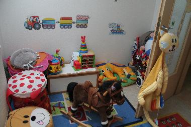 Holiday House in Prague Průhonice (Hlavni Mesto Praha) or holiday homes and vacation rentals