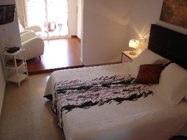 Holiday House in Sant Lloren� de Balafia (Ibiza) or holiday homes and vacation rentals