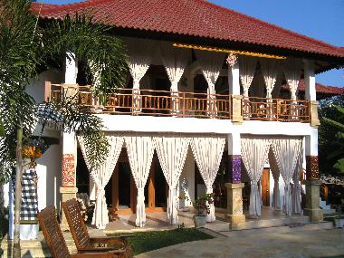 Villa in Lovina (Bali) or holiday homes and vacation rentals