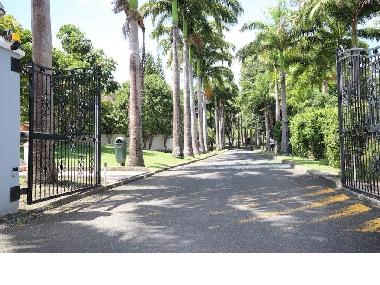 Holiday Apartment in Saint-Fran�ois (Guadeloupe) or holiday homes and vacation rentals