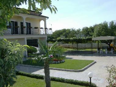 Holiday Apartment in Radovani (Istarska) or holiday homes and vacation rentals