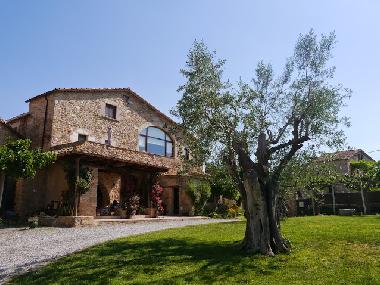 Holiday House in Saus Camallera Camallera (Girona) or holiday homes and vacation rentals