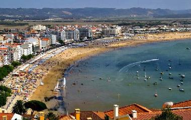 Holiday House in So Martinho do Porto (Oeste) or holiday homes and vacation rentals