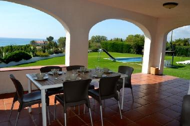 terrace with views to the sea