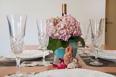 Apartment A -Dining room 