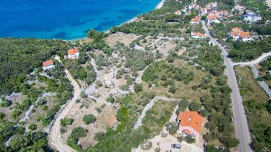 Holiday House in Martinscica (Primorsko-Goranska) or holiday homes and vacation rentals