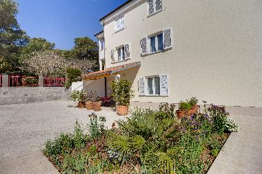 Holiday Apartment in Mali Lo�inj (Primorsko-Goranska) or holiday homes and vacation rentals