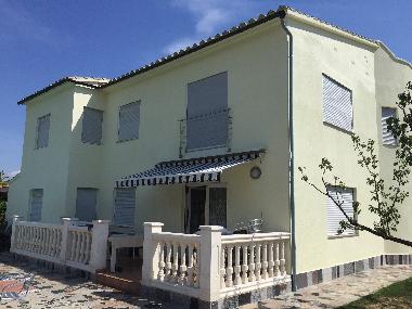 Boat in Sant Pere Pescador  (Girona) or holiday homes and vacation rentals