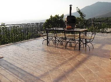 Villa sahin Sunbathing on the terrace with stunning views