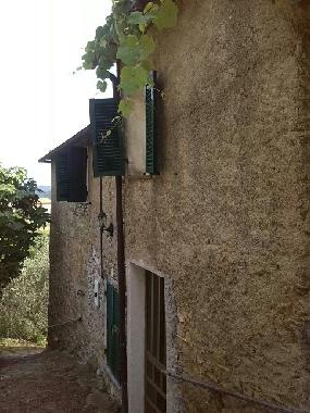 Holiday House in Onzo (Savona) or holiday homes and vacation rentals