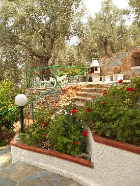 Holiday House in milina (Magnisia) or holiday homes and vacation rentals