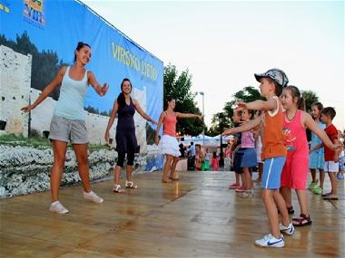 Holiday Apartment in Vir (Zadarska) or holiday homes and vacation rentals