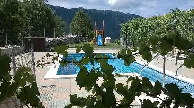 Villa in Zagvozd (Splitsko-Dalmatinska) or holiday homes and vacation rentals