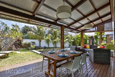 Holiday House in Cap Malheureux (Pereybere) or holiday homes and vacation rentals