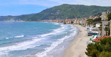 beaches in winter