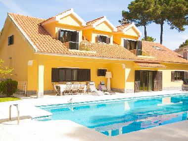 Villa in Aroeira (Pennsula de Setbal) or holiday homes and vacation rentals