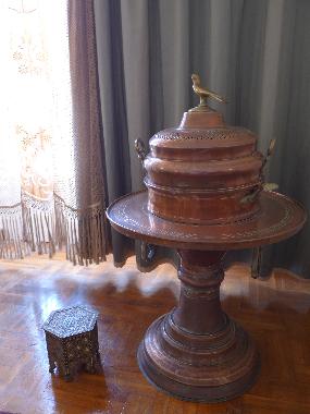 Ottoman bronze brazier belonging to the first half of the 19th century. Same object existes at the m