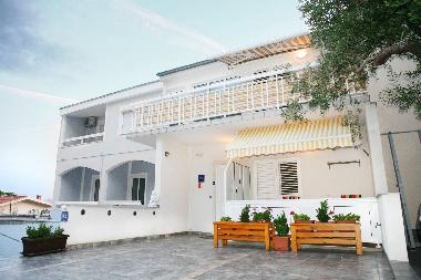 Holiday Apartment in Baska voda (Splitsko-Dalmatinska) or holiday homes and vacation rentals