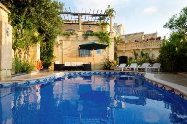 Bed and Breakfast in Insel Gozo, Qala (Gozo) or holiday homes and vacation rentals