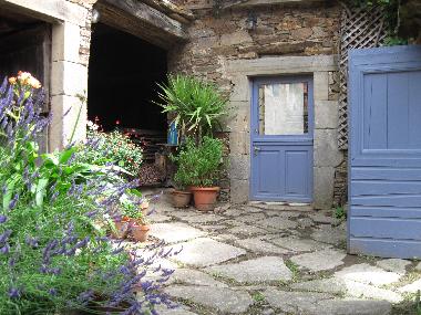 Holiday House in Connac (Aveyron) or holiday homes and vacation rentals
