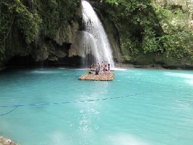 Attraction, Badian Kawasan Waterfalls