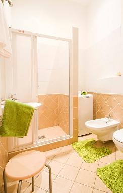Holiday Apartment in Budapest (Budapest) or holiday homes and vacation rentals
