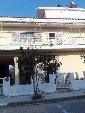 Holiday House in Nei Pori (Pieria) or holiday homes and vacation rentals