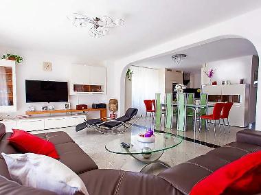 Holiday House in Novigrad (Istarska) or holiday homes and vacation rentals