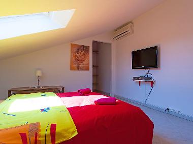 Holiday House in Novigrad (Istarska) or holiday homes and vacation rentals