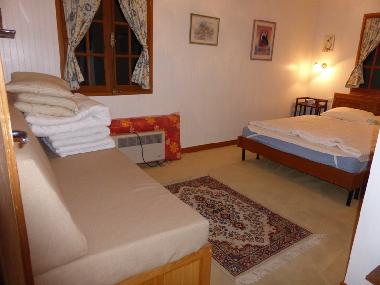 Holiday House in Grayan L&acute;Hopital (Gironde) or holiday homes and vacation rentals