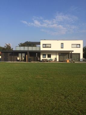 Holiday Apartment in Vrouwenpolder (Zeeland) or holiday homes and vacation rentals