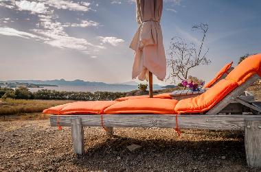 Holiday House in Milos (Kyklades) or holiday homes and vacation rentals