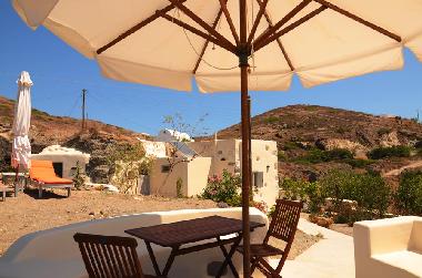 Holiday House in Milos (Kyklades) or holiday homes and vacation rentals