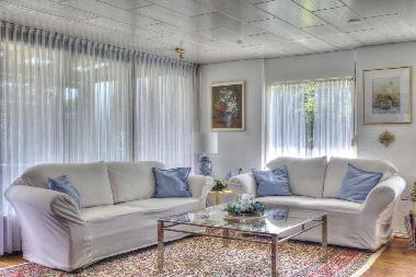 Holiday House in Renesse (Zeeland) or holiday homes and vacation rentals