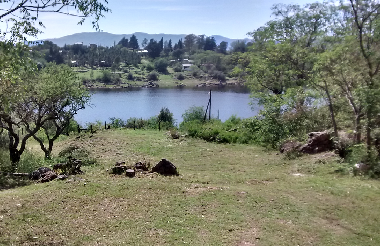 Holiday House in Lago Los Molinos (Cordoba) or holiday homes and vacation rentals