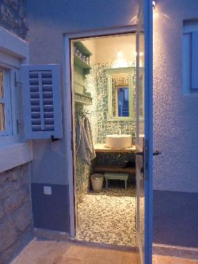 Holiday House in Murter (Sibensko-Kninska) or holiday homes and vacation rentals