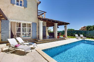 Villa in Fazana (Istarska) or holiday homes and vacation rentals