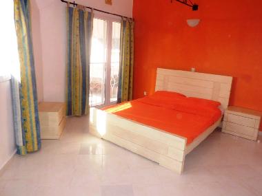 Villa in SALY (Thies) or holiday homes and vacation rentals