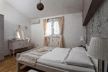 Holiday House in Duce (Splitsko-Dalmatinska) or holiday homes and vacation rentals