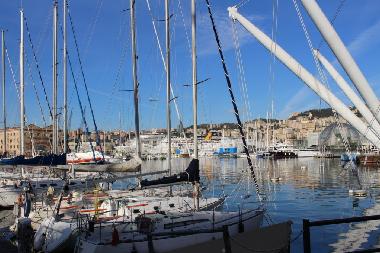 Holiday Apartment in Genova (Genova) or holiday homes and vacation rentals