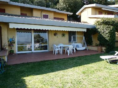 Holiday House in CASTIGLIONE DELLA PESCAIA (Grosseto) or holiday homes and vacation rentals