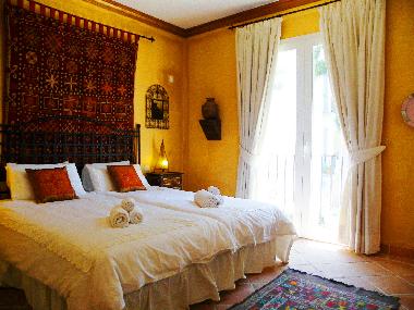 Holiday House in Bahia de Casares (M�laga) or holiday homes and vacation rentals