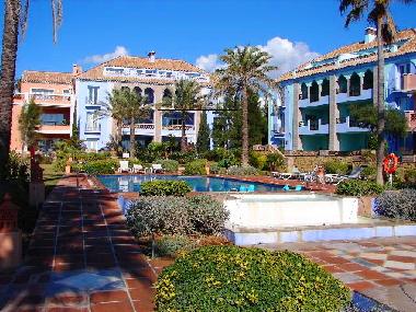 Holiday House in Bahia de Casares (M�laga) or holiday homes and vacation rentals