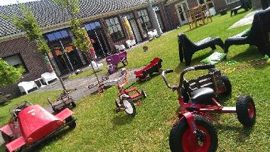Holiday House in Metslawier (Friesland) or holiday homes and vacation rentals