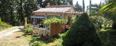 Holiday House in MONTESQUIEU-DES-ALBERES  (Pyr�n�es-Orientales) or holiday homes and vacation rentals
