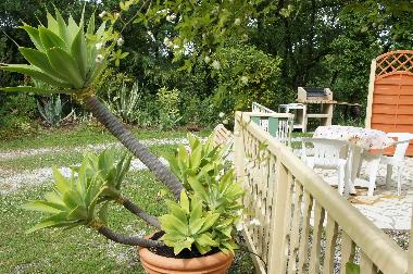 Holiday House in MONTESQUIEU-DES-ALBERES  (Pyr�n�es-Orientales) or holiday homes and vacation rentals