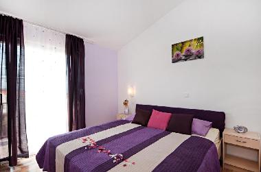 Apartment B -Bedroom