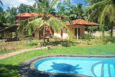 Villa in Habaraduwa (Galle) or holiday homes and vacation rentals
